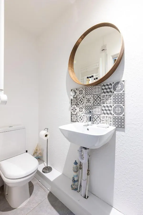 Apartment Judah Suites By Koya Homes - Tv Bed Apartment, Central High Street, Free Parking Barry