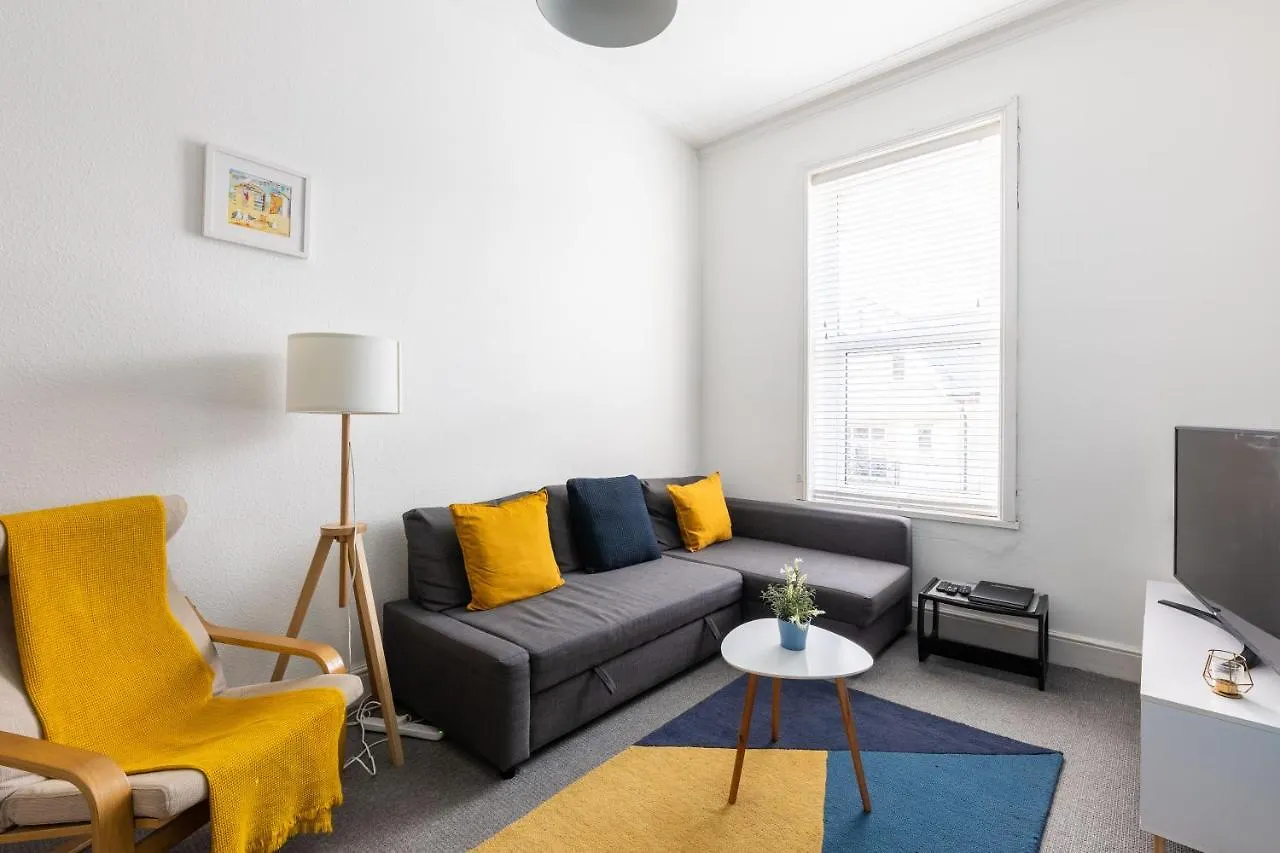 Apartment Judah Suites By Koya Homes - Tv Bed Apartment, Central High Street, Free Parking Barry